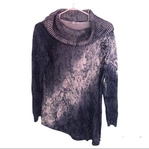 4/$20 True to color 𝅺Knit blue and white asymetricalsweater